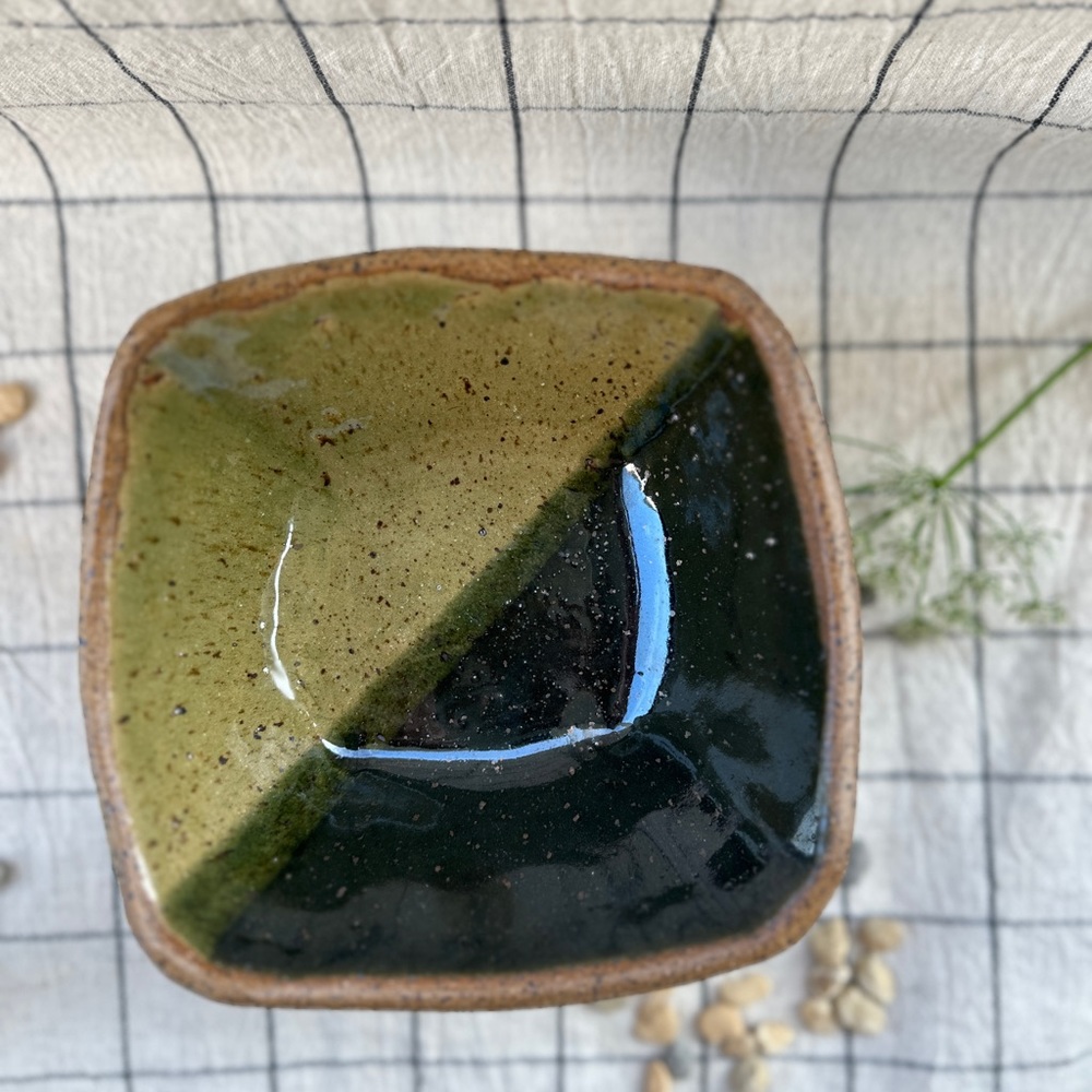 Ceramic bowl